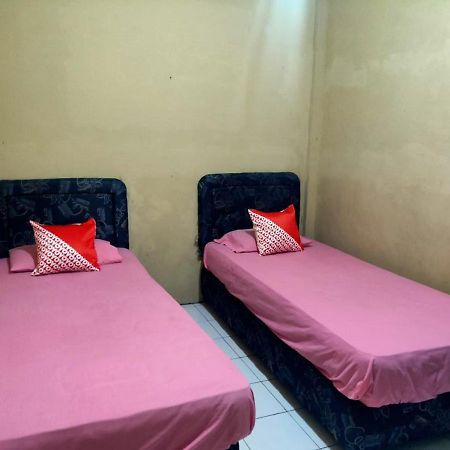 Oyo 90041 Hotel Sinar Lumayan Syariah บาลิกปาปัน ภายนอก รูปภาพ