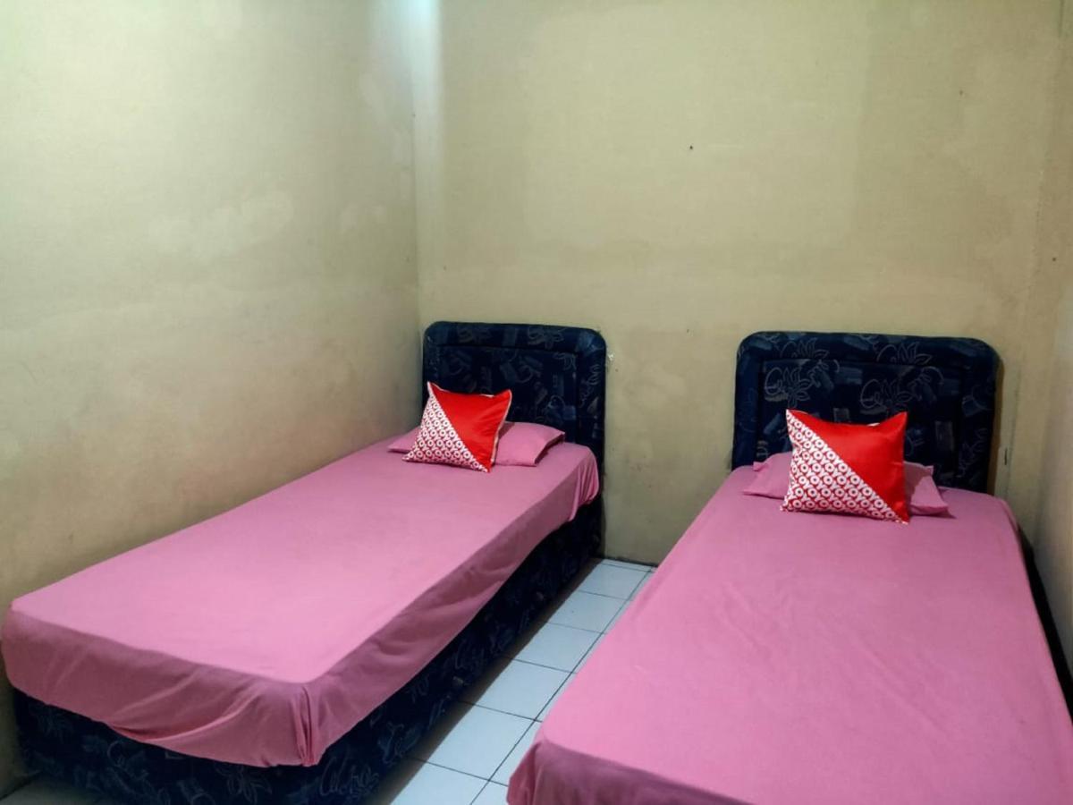 Oyo 90041 Hotel Sinar Lumayan Syariah บาลิกปาปัน ภายนอก รูปภาพ