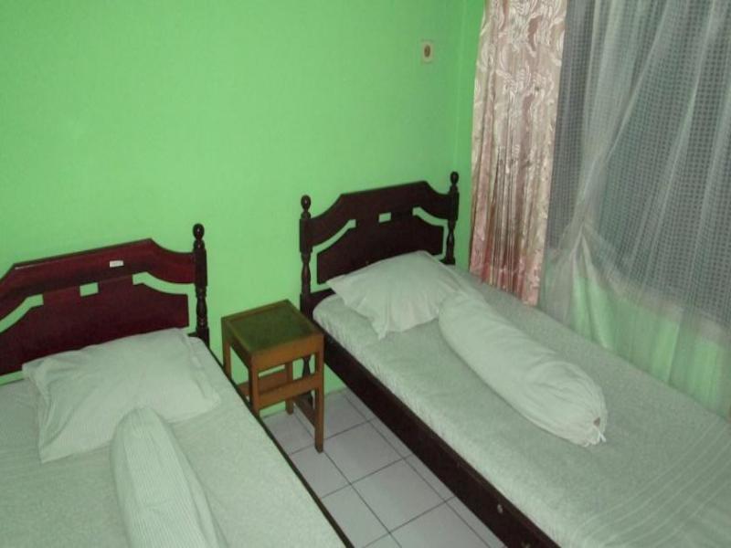 Oyo 90041 Hotel Sinar Lumayan Syariah บาลิกปาปัน ภายนอก รูปภาพ